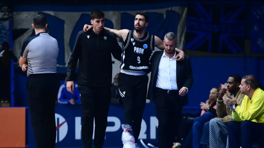 Επιτυχής επέμβαση για τον Νίκο Χουγκάζ του ΠΑΟΚ στο Metropolitan Hospital