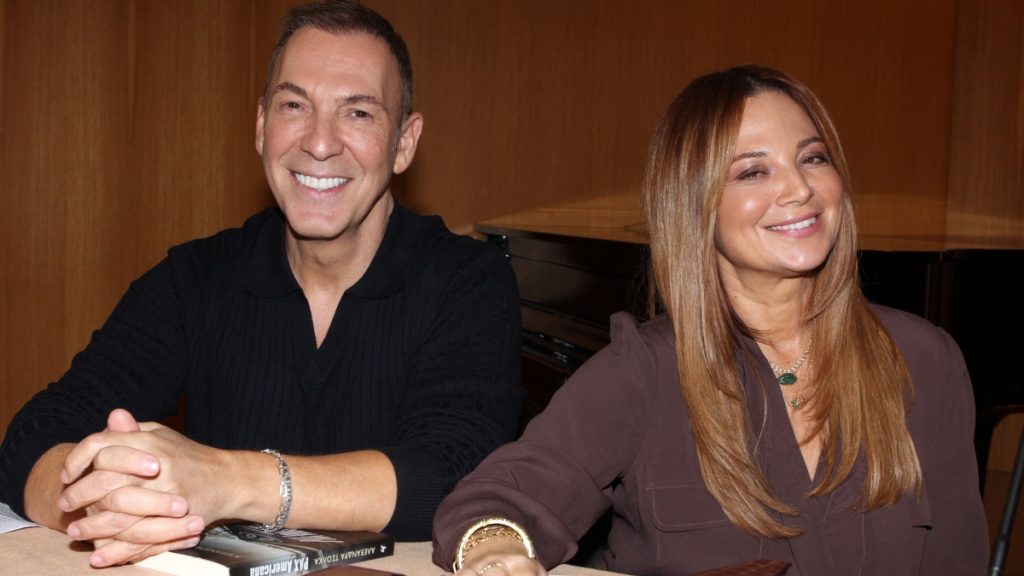 Νάνσυ Ζαμπέτογλου: Η περιπέτεια σε κρατητήριο των ΗΠΑ και η απειλή δεκαετούς απέλασης (Βίντεο)