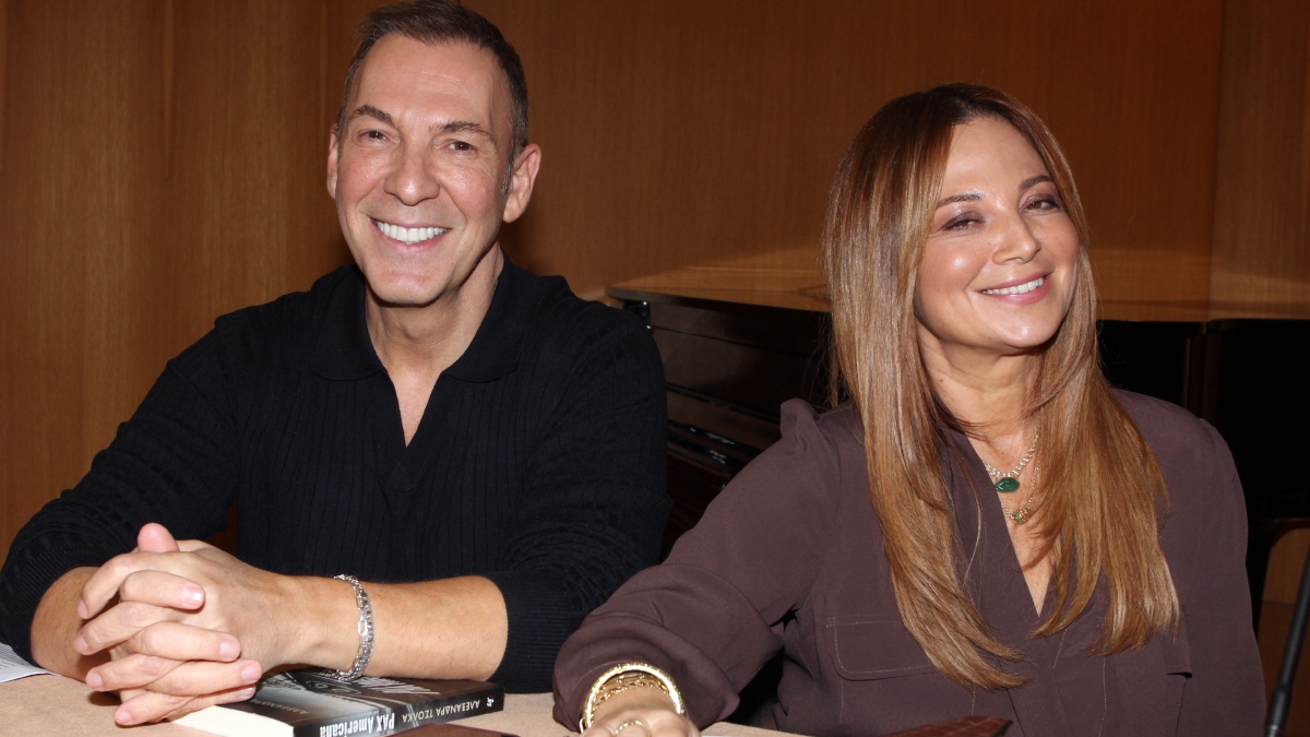 Νάνσυ Ζαμπέτογλου: Η περιπέτεια σε κρατητήριο των ΗΠΑ και η απειλή δεκαετούς απέλασης (Βίντεο)