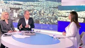 Ένταση μεταξύ Στραβελάκη και Κωνσταντοπούλου στον “αέρα” – “Να ανακαλέσετε, βάλλομαι από παντού” (βίντεο)