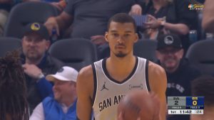 Αποτελέσματα ΝΒΑ: Το πάλεψαν αλλά δεν τα κατάφεραν οι Μπακς κόντρα στους Ρόκετς – 2η σερί «40αρα» από τον Ουεμπανιάμα