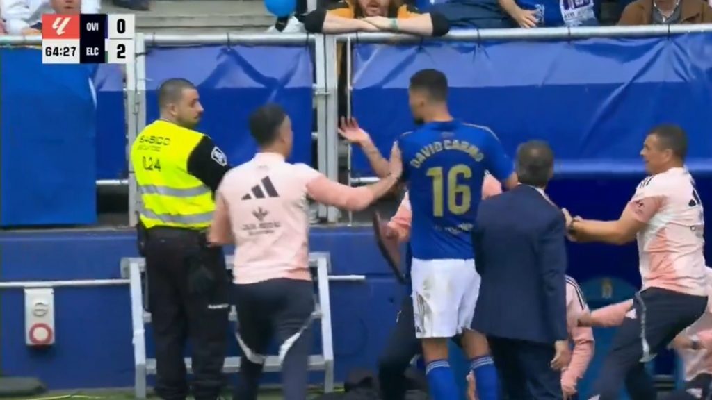 Νταβίντ Κάρμο: Αρπάχτηκε με τους οπαδούς της Οβιέδο ο πρώην παίκτης του Ολυμπιακού (βίντεο)