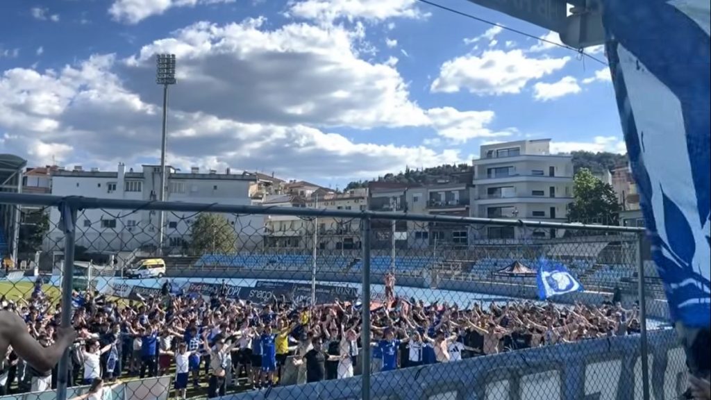 Ο ΠΑΣ Γιάννινα αποχαιρέτησε τις επαγγελματικές κατηγορίες – Ομάδα και οπαδοί τραγουδούν μαζί (βίντεο)