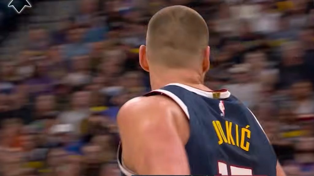 ΝΒΑ play-offs: «Σκούπα» με 4-0 οι Θάντερ τους Σανς – Μείωσαν σε 3-2 οι Νάγκετς στην σειρά με τους Τίμπεργουλβς