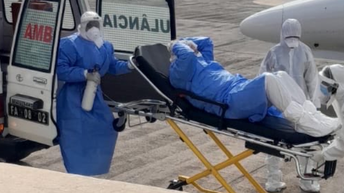 Εξαπλώνεται ο χανταϊός: Πρώτο ύποπτο κρούσμα εκτός του κρουαζιερόπλοιου – Προσβλήθηκε επιβάτης πτήσης