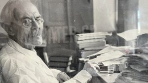 O απόγονος του Αντώνιου Λιγνού στο DEBATER: «Ήταν ο γιατρός των φτωχών – Ανακάλυψε τη θεραπεία του Καλαζάρ»