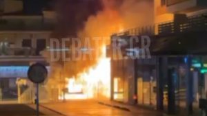 Κάτω Πατήσια: Βίντεο ντοκουμέντο από τη φωτιά σε σούπερ μάρκετ – Προκλήθηκαν σοβαρές ζημιές