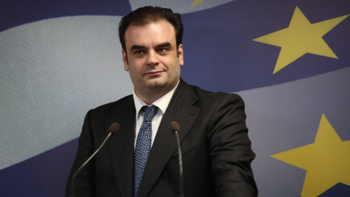 Πιερρακάκης για επενδύσεις: “Τα λεφτά δεν υπάρχουν, γεννιούνται – Κάθε διαθέσιμο δημοσιονομικό περιθώριο επιστρέφει στην κοινωνία”