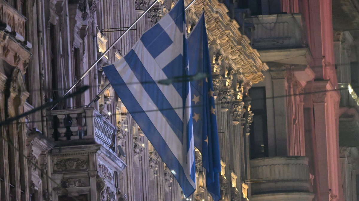 Κομισιόν: Υποχωρεί η ανάπτυξη, αυξάνεται ο πληθωρισμός στην Ελλάδα – Τι δείχνουν οι εαρινές προβλέψεις