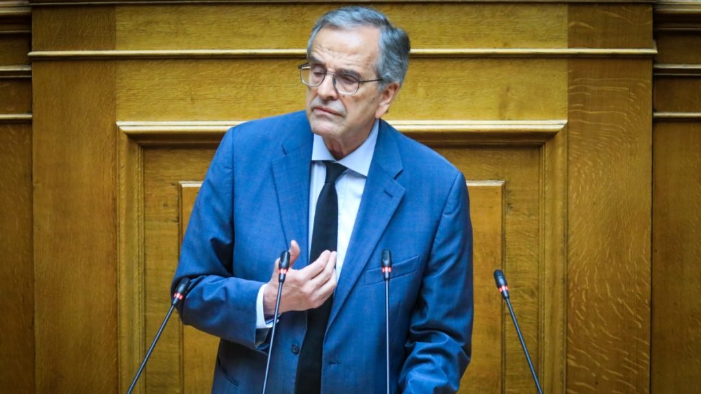 Σαμαράς: “Απέραντο φρενοκομείο με ευθύνη Μητσοτάκη η Ελλάδα – Πόσο θα εξευτελιστούν οι θεσμοί;”