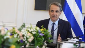 Μητσοτάκης στο Υπουργικό: “Επέκταση της επιδότησης diesel και τον Ιούνιο” – “Πολιτική Βαβέλ” τα νέα κόμματα