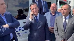 Γεωργιάδης: «Μία φτωχή αγρότισσα δώρισε ασθενοφόρο στο νοσοκομείο της Βέροιας» (Βίντεο)