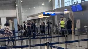 Συναγερμός στο «Ελ Βενιζέλος» – Άτομο εντοπίστηκε χωρίς τις αισθήσεις του σε τουαλέτες