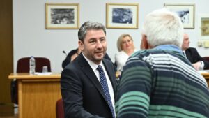 Ανδρουλάκης: Το δημογραφικό θα είναι η μεγάλη οικονομική και κοινωνική νάρκη τα επόμενα χρόνια