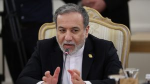 Η Κίνα ζητάει το άνοιγμα του Στενού του Ορμούζ – Αραγτσί: “Θέλουμε μια δίκαιη και ολοκληρωμένη συμφωνία”
