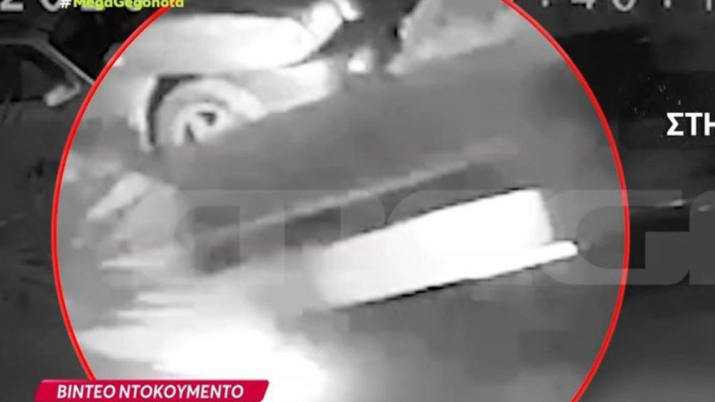 Αρτέμιδα: Κινηματογραφική κλοπή σε σούπερ μάρκετ – Φόρτωσαν ΑΤΜ σε καρότσα αγροτικού (Βίντεο)