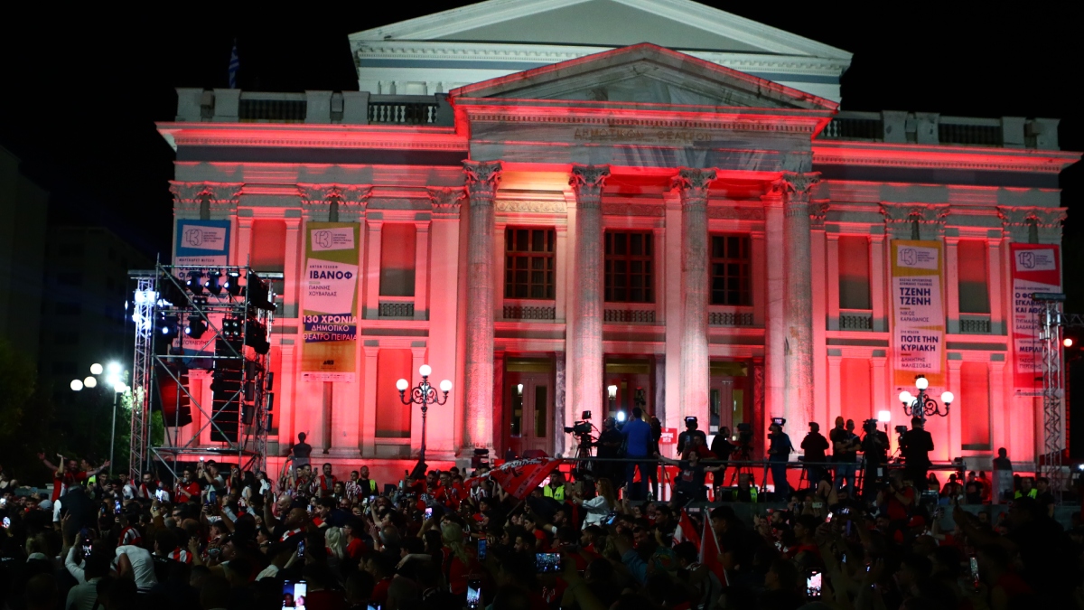 Ολυμπιακός: Το «ερυθρόλευκο» πάρτι για την κατάκτηση της Euroleague μεταφέρεται στο Δημοτικό Θέατρο – Η ανάρτηση της ΚΑΕ για τη φιέστα στον Πειραιά