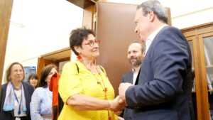 Φάμελλος: «Η Ευρώπη οφείλει να υπερασπιστεί την Ειρήνη, το Διεθνές Δίκαιο, τα ανθρώπινα και δημοκρατικά δικαιώματα»