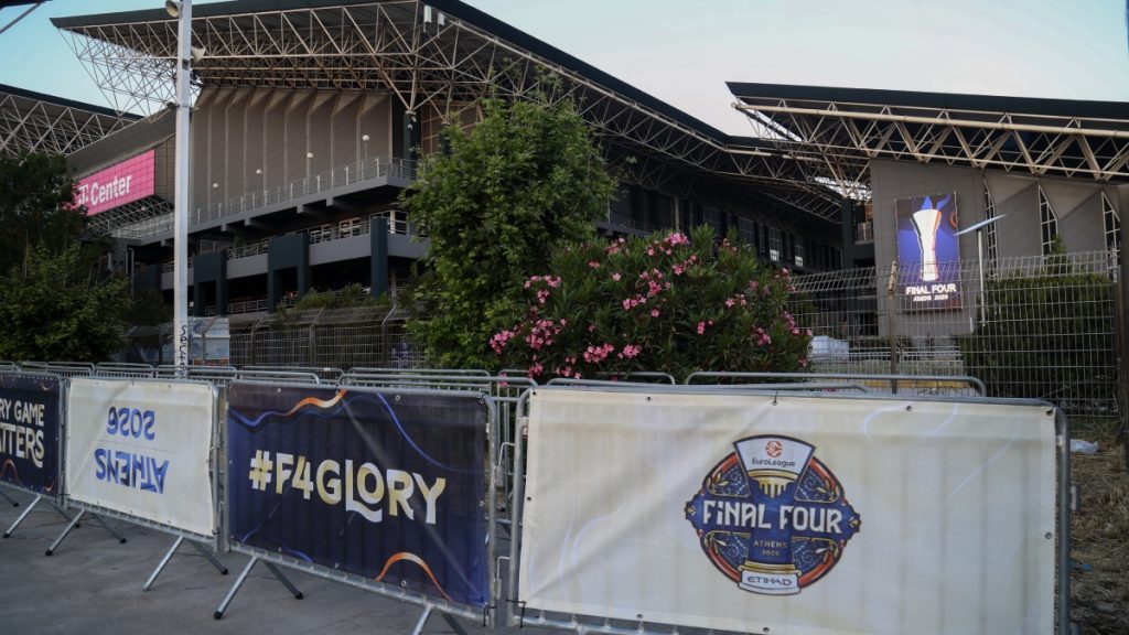 Final Four 2026: Λίγες ώρες για τη μπασκετική γιορτή – Ομαλοποιείται η κατάσταση με τα εισιτήρια, πώς θα φτάσετε στο T-Center