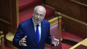Φλωρίδης για επεισόδιο Μαρινάκη – Δημητριάδη: “Πρόκειται για βία σε αθλητικό χώρο – Εάν κάποιος καταδικαστεί, θα πάει φυλακή”