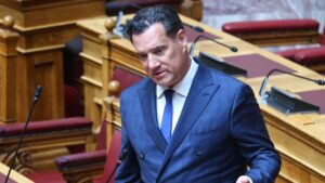 Γεωργιάδης: “Επαναστάτης του κουραμπιέ ο Τσίπρας” – “Έκανε έναν αχταρμά με το Α του αναρχισμού”