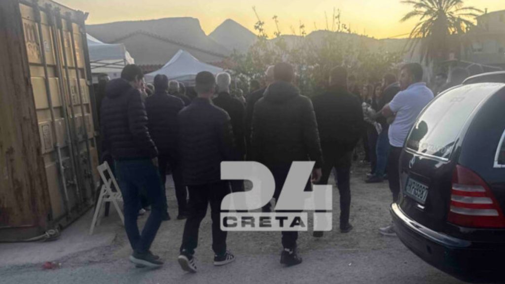 Ηράκλειο: «Παιδί μου δε σε γλίτωσα» – Θρήνος στο σπίτι του 21χρονου που δολοφονήθηκε από τον 54χρονο