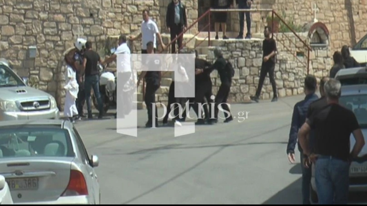 Ηράκλειο: Ξέσπασμα της αδελφής του 21χρονου “να φύγετε” φώναζε στους αστυνομικούς – Ράγισαν καρδιές στην κηδεία του Νικήτα