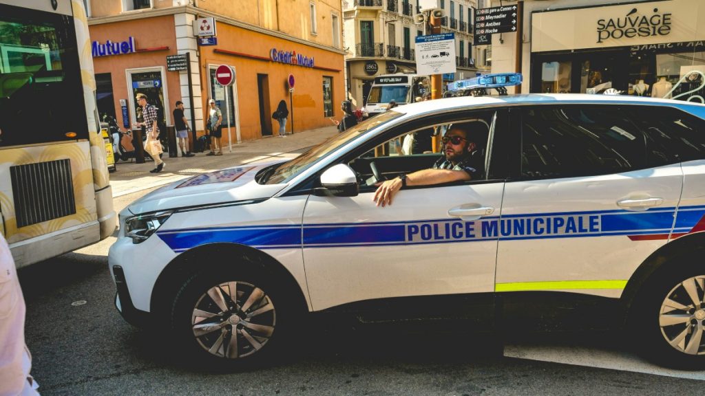 Ισπανία: Έφοδος της αστυνομίας στα γραφεία του Σοσιαλιστικού κόμματος – Ερευνάται υπόθεση παράνομο μηχανισμού χρηματοδότησης