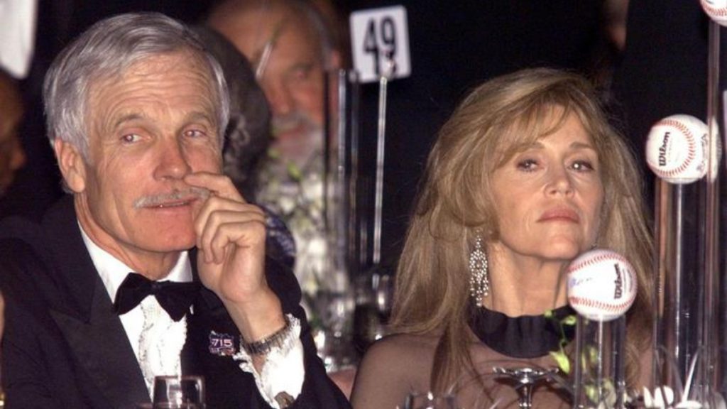 Jane Fonda: Το συγκινητικό αντίο στον πρώην σύζυγό της, Ted Turner – «Τον αγάπησα με όλη μου την καρδιά»