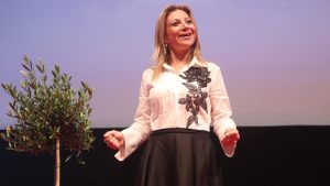 Καρυστιανού: «Αλλάζει η ΕΛΠΙΔΑ, θα την καθαρίσω»
