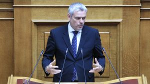 Καραγκούνης: Δεν θα κοπούν οι συντάξεις ούτε θα ζητηθούν αναδρομικά από συνταξιούχους χηρείας