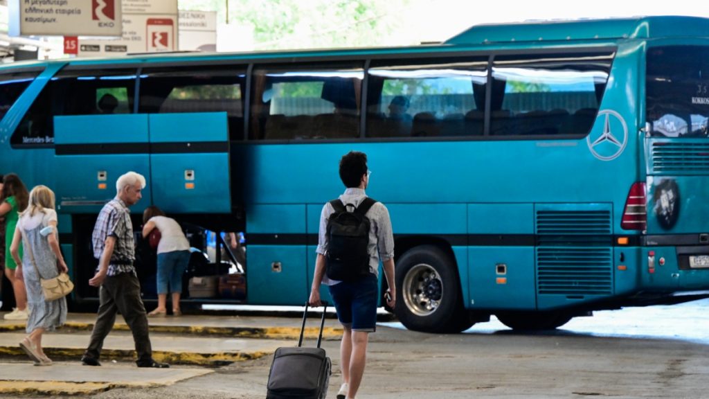 Νεκρός 47χρονος σε λεωφορείο του ΚΤΕΛ που έκανε τη διαδρομή Αθήνα – Πάργα