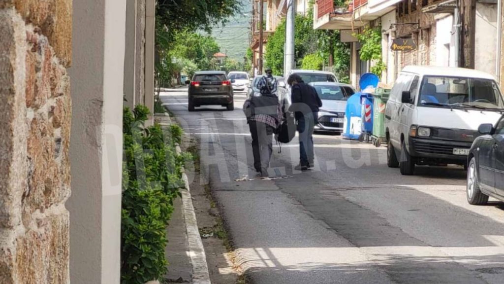 Φθιώτιδα: “Ήταν έτοιμοι για πόλεμο” οι ληστές της τράπεζας στην Κάτω Τιθορέα – Καρέ-καρέ η διαφυγή τους
