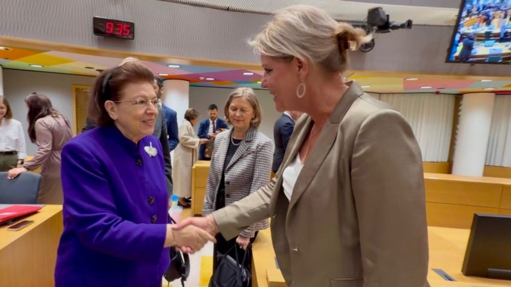 Μενδώνη: «Το AgoraEU δεν αποτελεί μόνον χρηματοδοτικό εργαλείο – Είναι μία ουσιαστική πολιτική επένδυση στην ίδια την ευρωπαϊκή ιδέα»