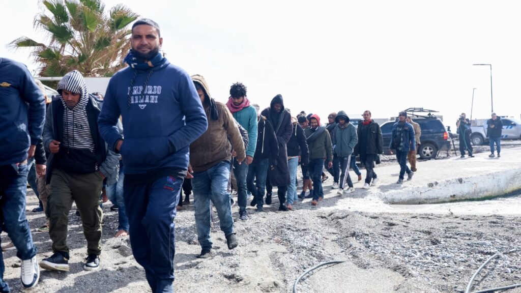 Φόβοι για ένταση του Μεταναστευτικού – Τι λένε αρμόδιοι στο DEBATER