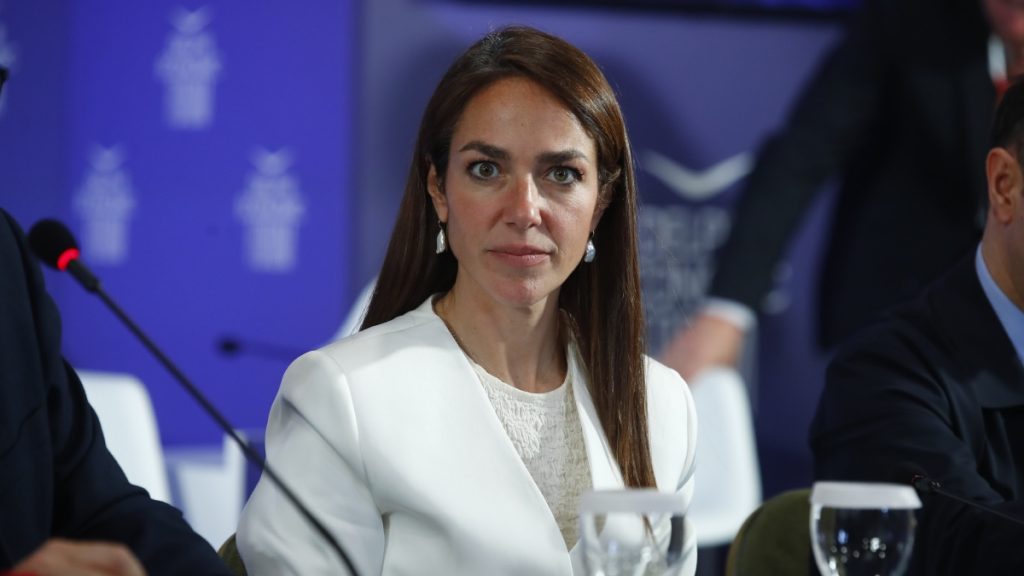 Μιχαηλίδου: “400 διαμερίσματα από τα πρώτα 8 ακίνητα της κοινωνικής αντιπαροχής – 10.000 αιτήσεις για τις Νταντάδες της Γειτονιάς”