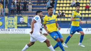 Παναιτωλικός – ΑΕΛ 1-1: Καταδίκασαν τους «βυσσινί» οι Αγρινιώτες στις καθυστερήσεις