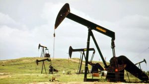 Πετρέλαιο: Στα 75 δολάρια μέχρι το τέλος του έτους – Οι προβλέψεις μετά τη συμφωνία ΗΠΑ – Ιράν