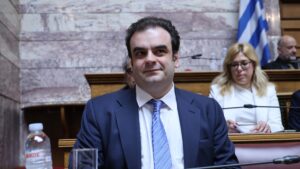 Πιερρακάκης για τον επαναδιορισμό του διοικητή της ΤτΕ: “Η Ελλάδα χρειάζεται ανθρώπους σαν τον Γιάννη Στουρνάρα”