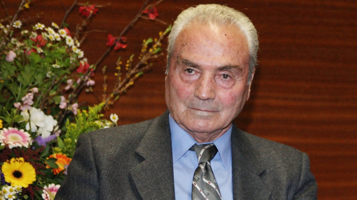 Έφυγε από τη ζωή στα 89 του χρόνια ο σπουδαίος αθλητικογράφος, Σταύρος Τσώχος