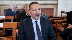 Στουρνάρας: “Προς αύξηση επιτοκίων τον Ιούνιο η ΕΚΤ – Εξαιρετικά κρίσιμες οι επόμενες τρεις εβδομάδες”