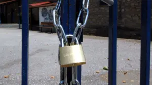 Κλειστά τα σχολεία σε Σκιάθο, Ρόδο και Σύμη την Τετάρτη λόγω κακοκαιρίας