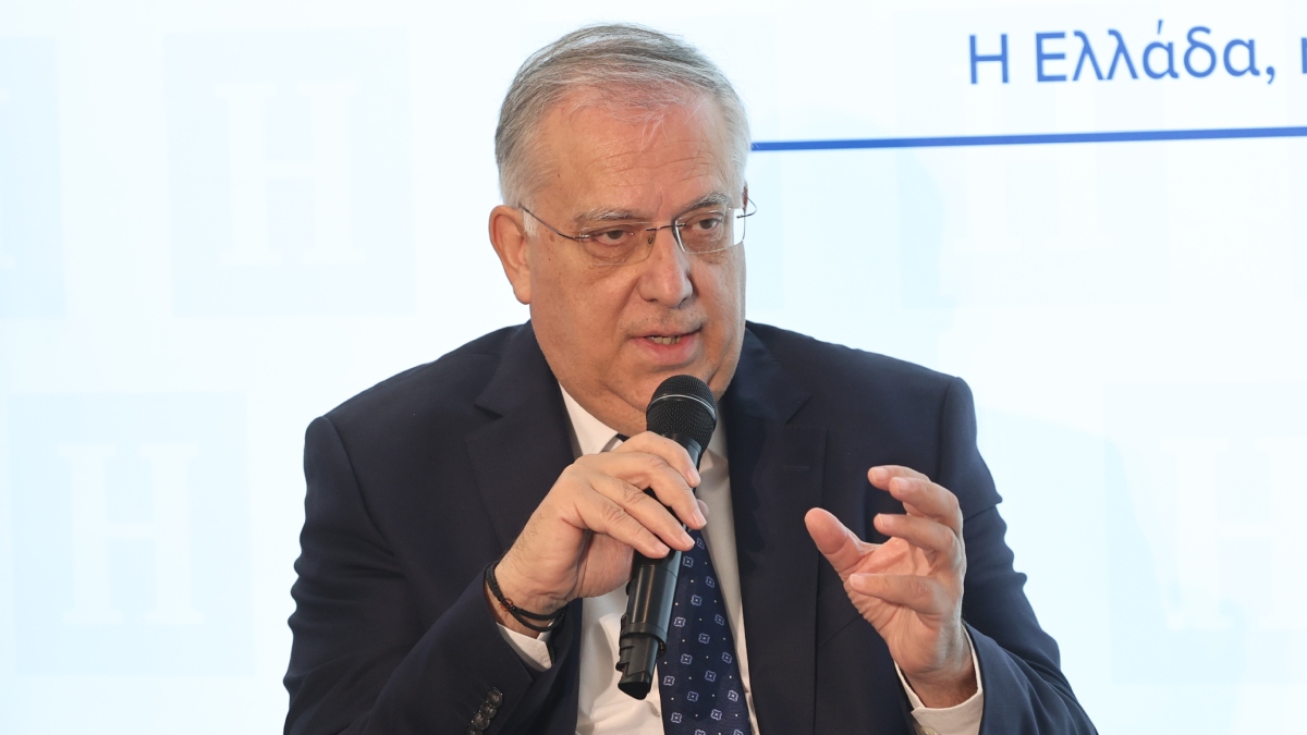 Θεοδωρικάκος: “Μέσα στον Ιούνιο ψηφίζεται το νομοσχέδιο για την προστασία των καταναλωτών από καταχρηστικές τραπεζικές συμπεριφορές”