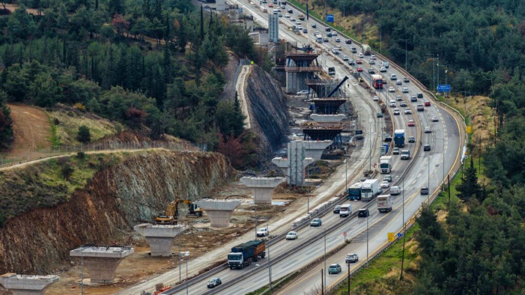 Θεσσαλονίκη: Κυκλοφοριακές ρυθμίσεις στην περιφερειακή οδό από το βράδυ της Τρίτης
