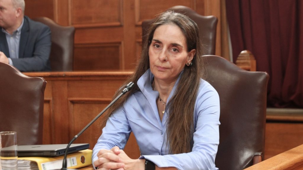 ΑΑΔΕ για άσκηση έφεσης κατά της Τυχεροπούλου: “Δεν τίθεται ζήτημα επανατοποθέτησης της στην καταργηθείσα θέση ευθύνης”