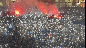 Ίντερ: Εντυπωσιακές εικόνες από τους οπαδούς των «νερατζούρι» για την κατάκτηση του πρωταθλήματος (βίντεο)