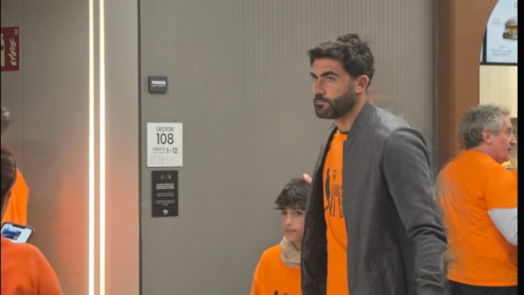 Βαλένθια – Παναθηναϊκός: Ο Βιθέντε Ιμπόρα ήταν παρών στην «Roig Arena»