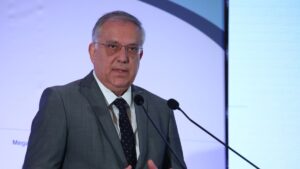 Θεοδωρικάκος: “Σκληρό μέτρο το πλαφόν στο περιθώριο κέρδους, δεν αποτελεί μόνιμη επιλογή”