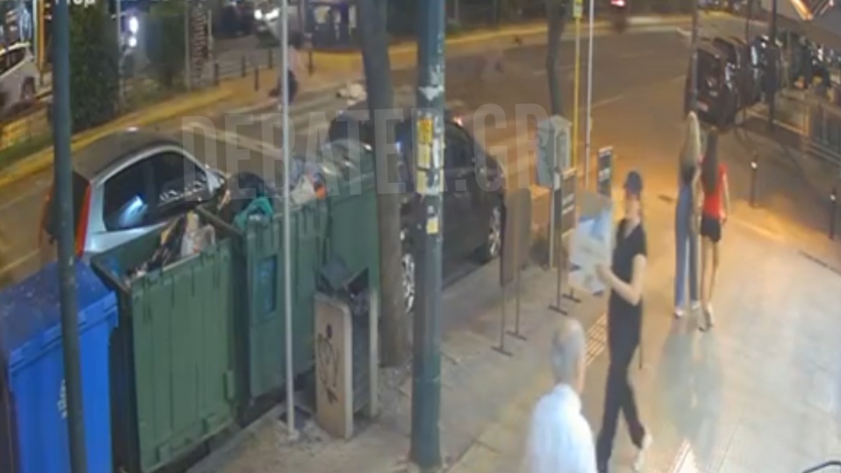 Καλλιθέα: Βίντεο από το τρομακτικό τροχαίο – Η στιγμή που ο μοτοσικλετιστής παρασύρει πεζή προτού σκοτωθεί