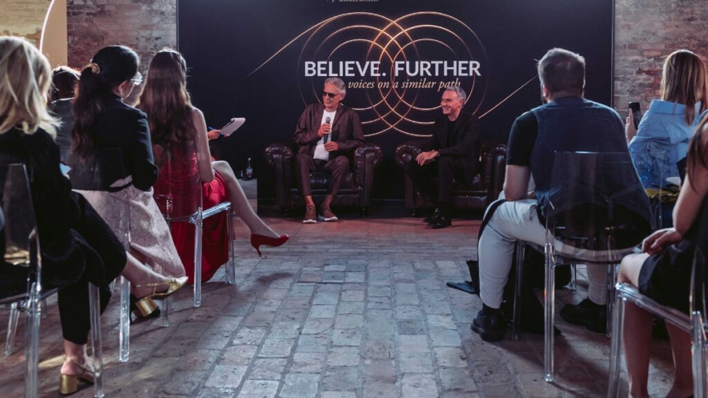Η Philip Morris International και ο Andrea Bocelli παρουσίασαν την πλατφόρμα “Believe. Further”
